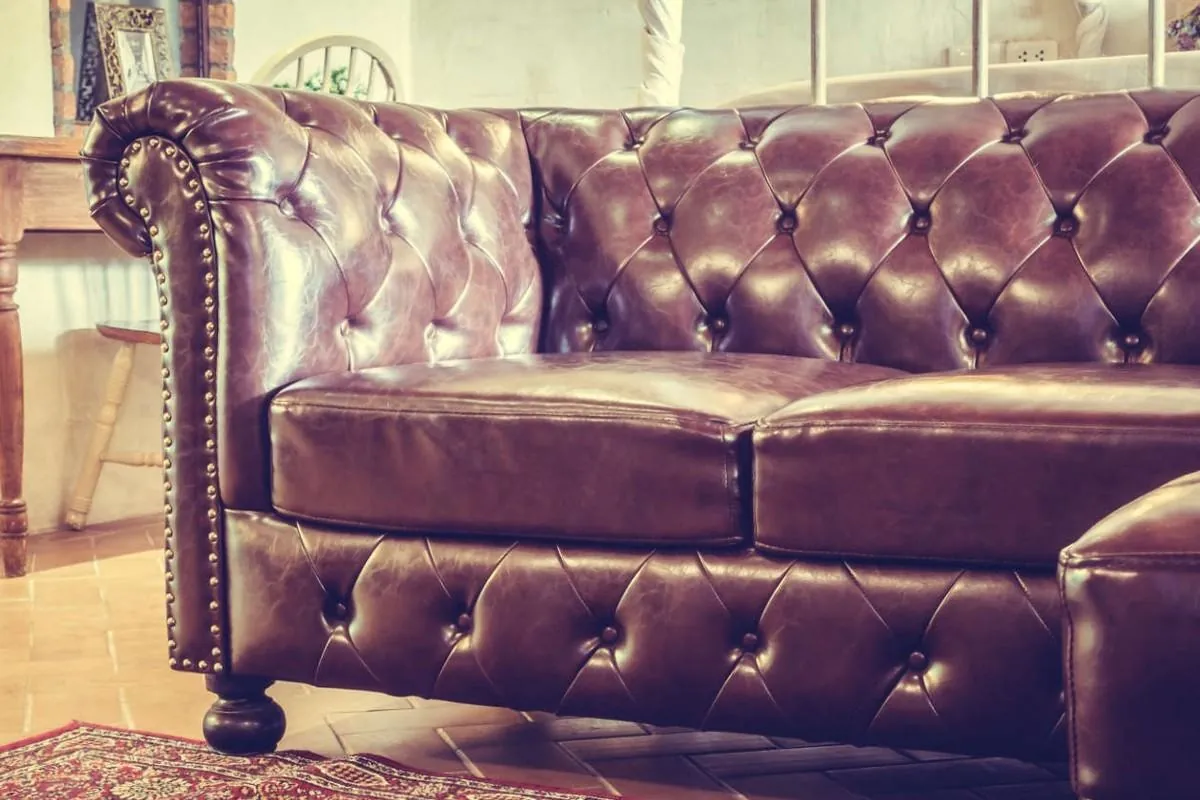 5 Signs Your Leather Furniture Needs Restoration
